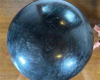 Unsigned San Ildefonso Pueblo Pottery Black on Black Pot Native American Vintage	8 x 10.5in diameter.	
