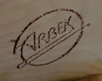 Arbek 5-Drawer Oak Dresser	49.75 x 36.25 x 17in	HxWxD
