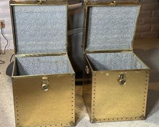 2pc Vintage Polished Brass Trunks End Tables PAIR	22 x 18.5 x 18.5in	HxWxD
