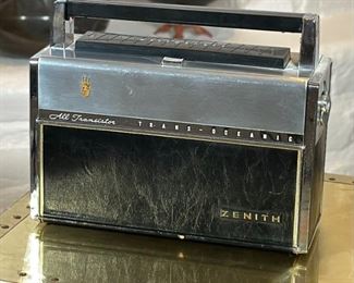 Zenith Trans-Oceanic Royal 1000 Shortwave Radio Vintage Transistor	10 x 12.5 x 5in	HxWxD
