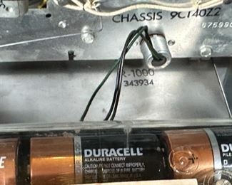 Zenith Trans-Oceanic Royal 1000 Shortwave Radio Vintage Transistor	10 x 12.5 x 5in	HxWxD
