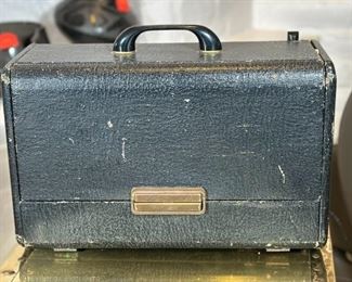 Zenith Trans-Oceanic 8G005YT tube Shortwave Radio	11 x 17.5 x 7.35in	HxWxD
