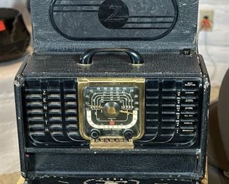 Zenith Trans-Oceanic 8G005YT tube Shortwave Radio	11 x 17.5 x 7.35in	HxWxD
