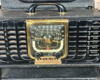 Zenith Trans-Oceanic 8G005YT tube Shortwave Radio	11 x 17.5 x 7.35in	HxWxD
