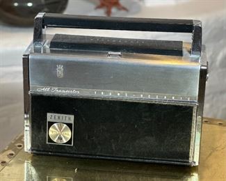 Zenith Trans-Oceanic Royal 3000-1 Shortwave Radio	10 x 12.5 x 5.2in	HxWxD
