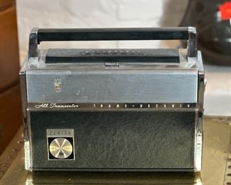 Zenith Trans-Oceanic Royal 3000-1 Shortwave Radio #2	10.25 x 12.5 x 5in	HxWxD
