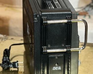 Vintage Venturer 2959-2C Multiband Receiver Radio w Cassette Player	11 x 14 x 5in	HxWxD
