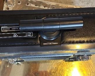 Vintage Venturer 2959-2C Multiband Receiver Radio w Cassette Player	11 x 14 x 5in	HxWxD
