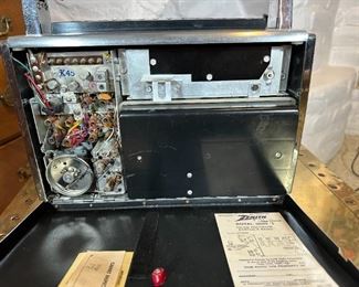 Zenith Trans-Oceanic Royal 3000-1 Shortwave Radio#3	10.25 x 12.5 x 5in	HxWxD
