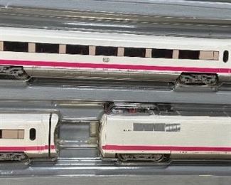 Marklin 3371 DB ICE Inter City Experimental Train Set. ICE Inter City Experiment Ho H0 Märklin	Box: 2x25.75x7.25in	HxWxD
