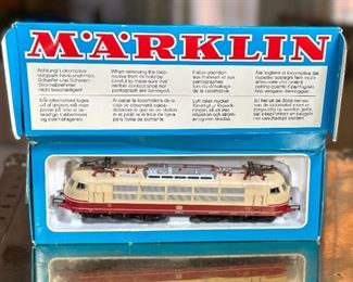 Marklin 3058 HO Red and Cream Electric Locomotive. DB BR151 Toy Train  Märklin	Box: 2.5x10.5x4in	HxWxD
