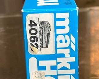 Marklin 4062 HO Scale Rio Grande F7A Diesel  Dummy Locomotive   Toy Train Märklin	Box: 2x9.25x3.5in	HxWxD
