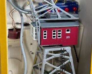 Vintage Marklin 7051 Magnetic Crane in Original Box NICE Made in Western Germany HO Toy Train Märklin	Box: 13x6.25x3.75in	HxWxD
