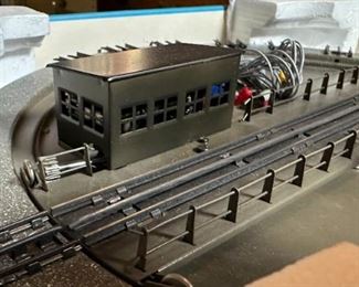 Marklin 7186 Turntable In Original Box Toy Train Märklin	2x15.5x15.5in	HxWxD
