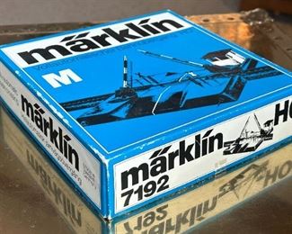 Marklin 7192 Automatic Level Railway Crossing Toy Train Märklin   #2	Box: 2x8.25x8.25in	HxWxD
