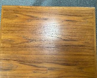 Vintage MCM Danish Modern Trioh Mobler Teak Square Side/Coffee Table Denmark	16.5x33.25x33.25in	HxWxD
