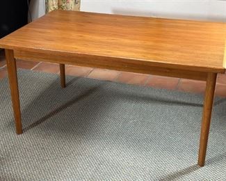 Vintage MCM Danish Modern Teak Draw Leaf Dining Table Denmark Henning Kjaernulf	29x39x59-99in	HxWxD
