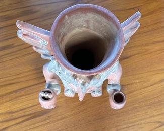 Aztec Mayan Clay Pottery Sculpture Vase  Tribal Handmade Artisan	18.25 x 10 x 7in	HxWxD
