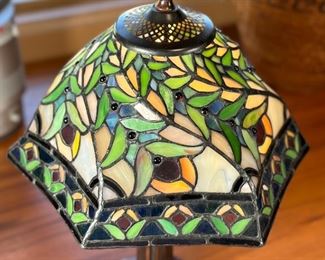 Modern Made Slag Lamp Tiffany Style	17 x 12 x 12in	
