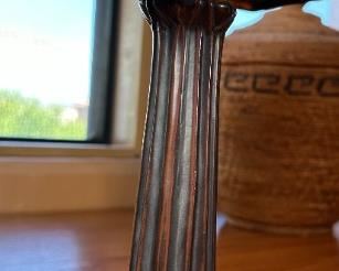 Modern Made Slag Lamp Tiffany Style	17 x 12 x 12in	
