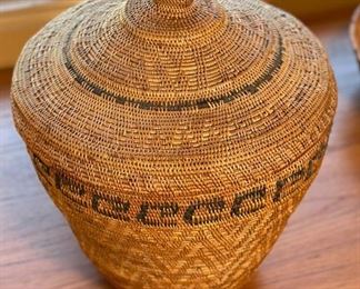 Indonesia Rattan Lidded Basket  Decor	14 x 12in Diameter	
