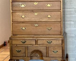 Ethan Allen Maple Highboy Chest of Drawers Queen Anne 1776 Collection	69 x 37 x 21in	HxWxD
