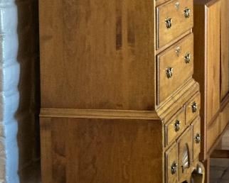 Ethan Allen Maple Highboy Chest of Drawers Queen Anne 1776 Collection	69 x 37 x 21in	HxWxD
