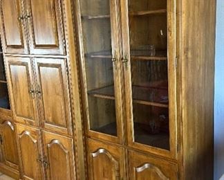 Ethan Allen Maple Lighted Display Wall Unit / Bookcase Country French Collection Solid Maple	78 x 102 x 22in	HxWxD
