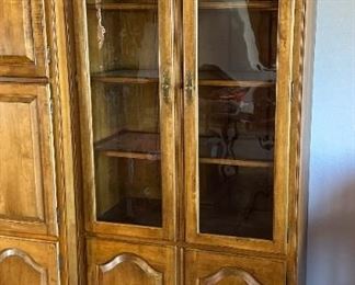 Ethan Allen Maple Lighted Display Wall Unit / Bookcase Country French Collection Solid Maple	78 x 102 x 22in	HxWxD
