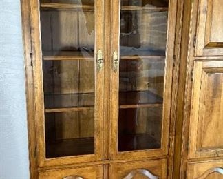 Ethan Allen Maple Lighted Display Wall Unit / Bookcase Country French Collection Solid Maple	78 x 102 x 22in	HxWxD
