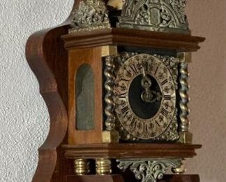 Vintage Dutch Zaandam Zaanse Atlas Pendulum Wall Clock	20 x 8 x 6.5in	
