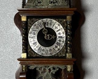 Vintage Dutch Zaandam Zaanse Atlas Pendulum Wall Clock	20 x 8 x 6.5in	
