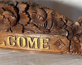 Hand Carved Wood Welcome Sign	5 x 16 x 2in	
