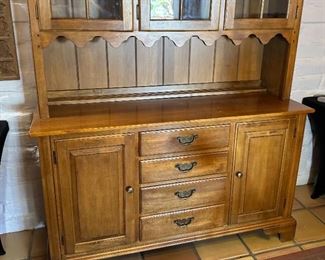 Ethan Allen Maple China Cabinet Hutch  1776 Collection		
