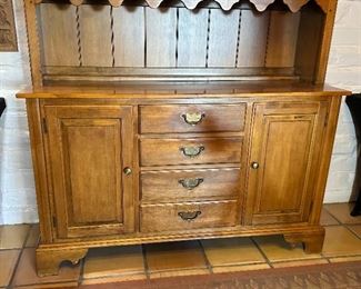 Ethan Allen Maple China Cabinet Hutch  1776 Collection		
