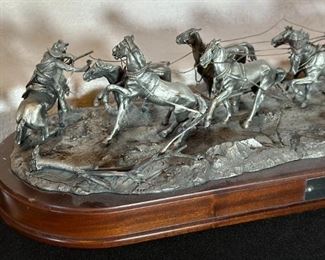 Rare Gordon Phillips The Holdup of the Overland Stage Coach Pewter Sculpture Western Limited Edition	6x24x8in	HxWxD
