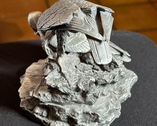 Peregrine Falcons Gilroy Roberts Pewter Sculpture Statue Franklin Mint	4.5 inches high.	
