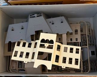 Vollmer 3765 Post Office Model Kit	Box: 3.75x12x7.5in	HxWxD
