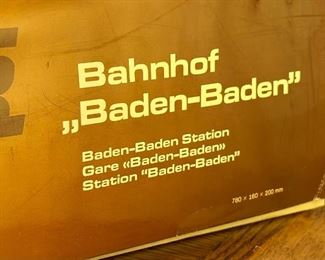 Vollmer 3560 Train Station HO Model Kit Bahnhofstrasse Baden Baden	Box: 3x18x7.5in	HxWxD
