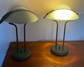 2pc Access Table Lamps PAIR Vintage 	19x14x12in	HxWxD
