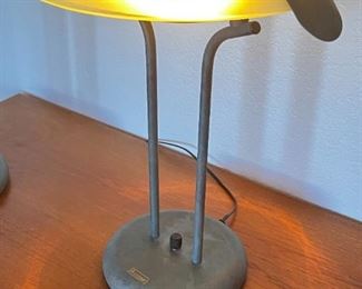 2pc Access Table Lamps PAIR Vintage 	19x14x12in	HxWxD
