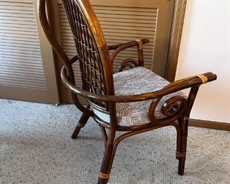 "Vintage Bamboo Rattan Peacock Chair #1 Metro Designs  "	45x27x26in 	HxWxD
