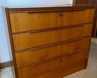 Danish Modern Teak 4-Drawer Dress 	26.25 in x 29.25 in x 16.5 in	
