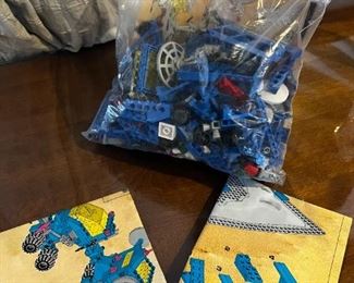 Lego 6971 Inter-Galactic Command Base Classic Space set from 1984		
