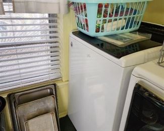 Washing machine and dryer