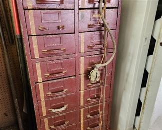 love this deco red cabinet