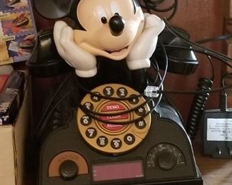 MICKEY MOUSE PHONE / RADIO