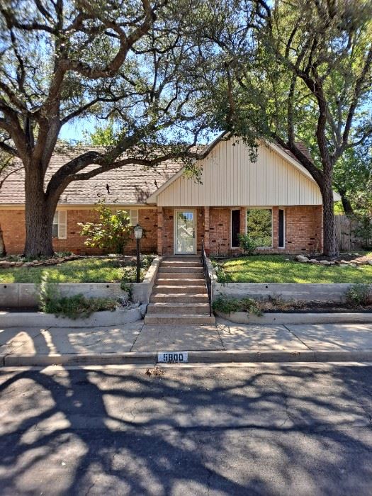 ESTATE SALE BY CARL BALLEW in Waco, TX starts on 10/20/2022