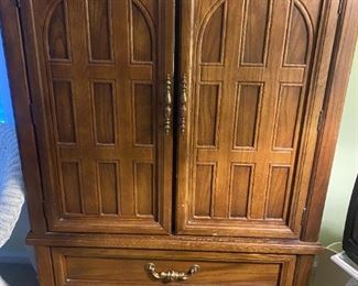 Pre-Sale option available. Message hvogelbacker@bluemoonestatesales.com for pricing and pick up information.