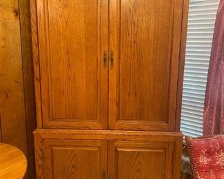 Pre-Sale option available. Message hvogelbacker@bluemoonestatesales.com for pricing and pick up information.